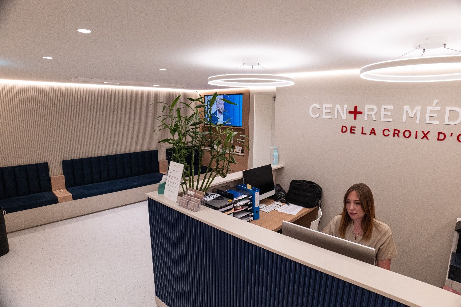 Vous avez des questions ? Contactez-nous par téléphone ou par email en remplissant le formulaire accessible via le bouton ci-dessous. Notre secrétariat vous répondra dans les plus brefs délais.